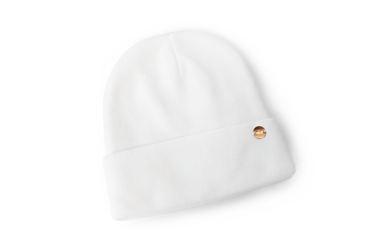 myera white beanie