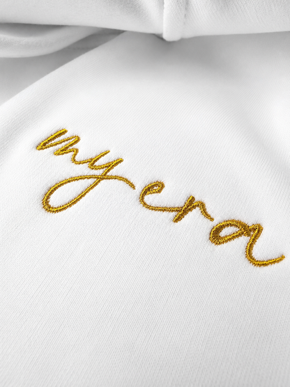 tamz.era white hoodie